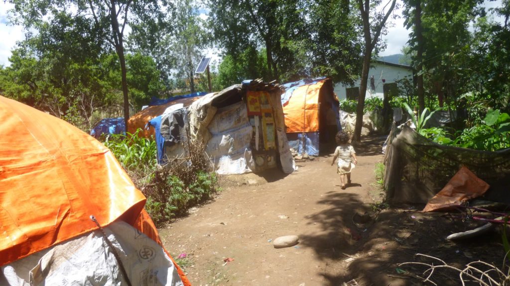 बाढीपीडितका लागि आएको ७ करोड फ्रिज