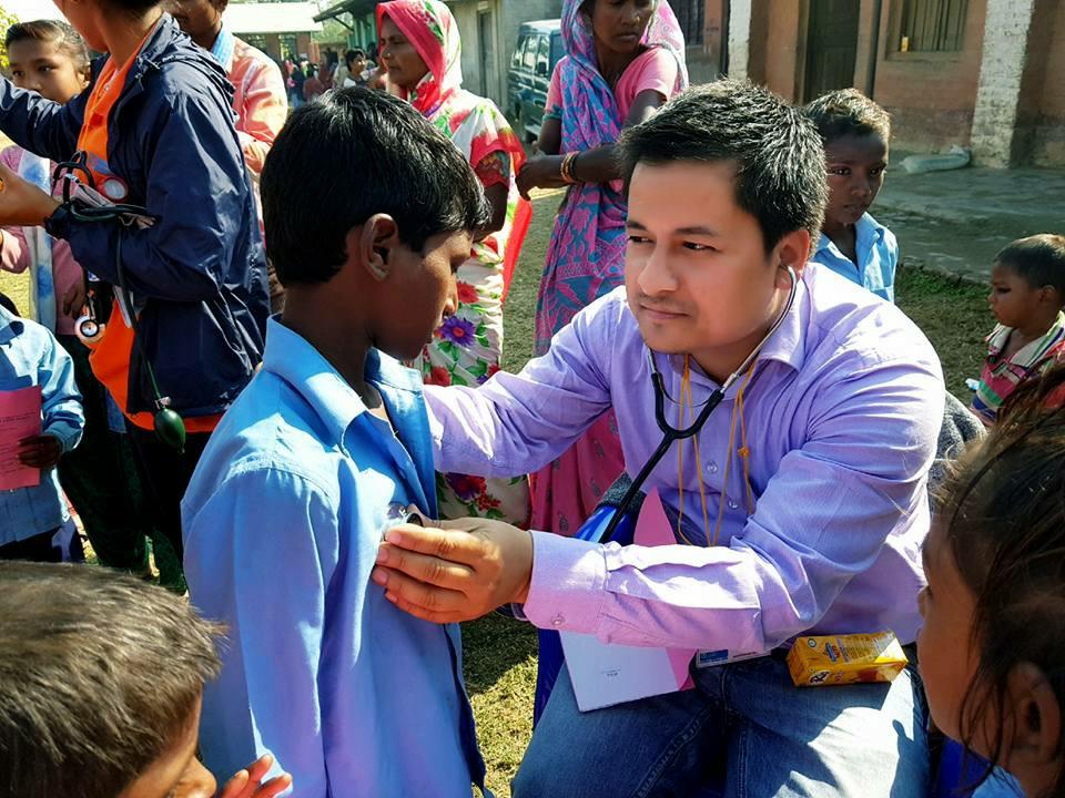 विपन्न तथा असहाय बालबालिकाका लागि ‘न्यानो सुर्खेत अभियान’ मा डा. के.सी.