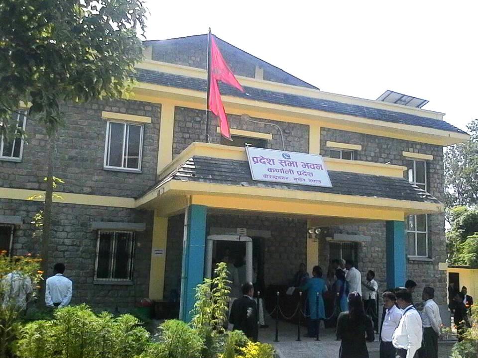 हिउँदे अधिवेशनको टुंगो नलाग्दा मन्त्री र सांसदहरु फुर्सदमा