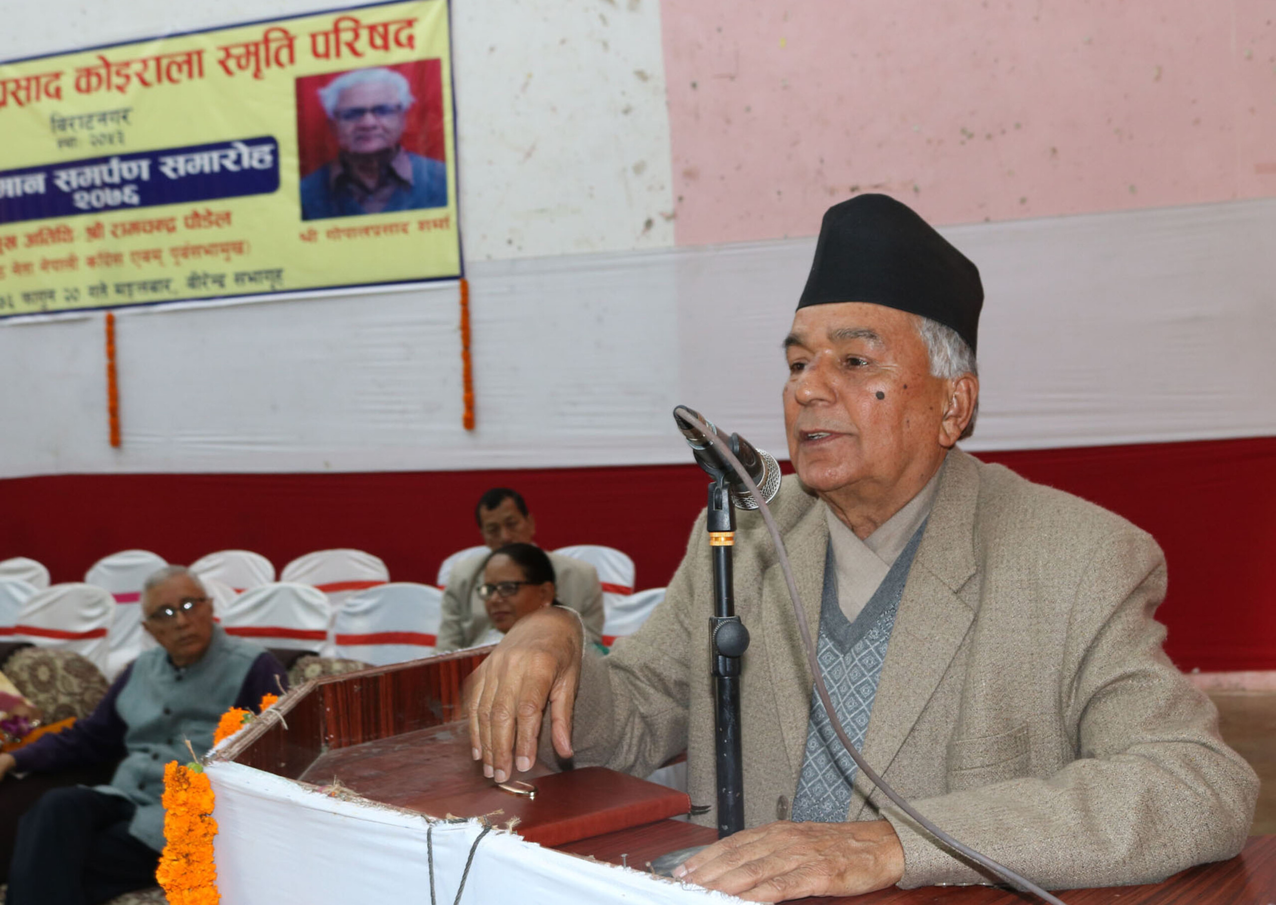 पार्टी भ्रष्टाचार विरुद्ध उभिनुपर्छ : वरिष्ठ नेता पौडेल
