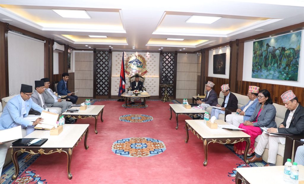 प्रदेश र प्रतिनिधिसभाको  निर्वाचन मंसिर २ मा गर्न सिफारिस
