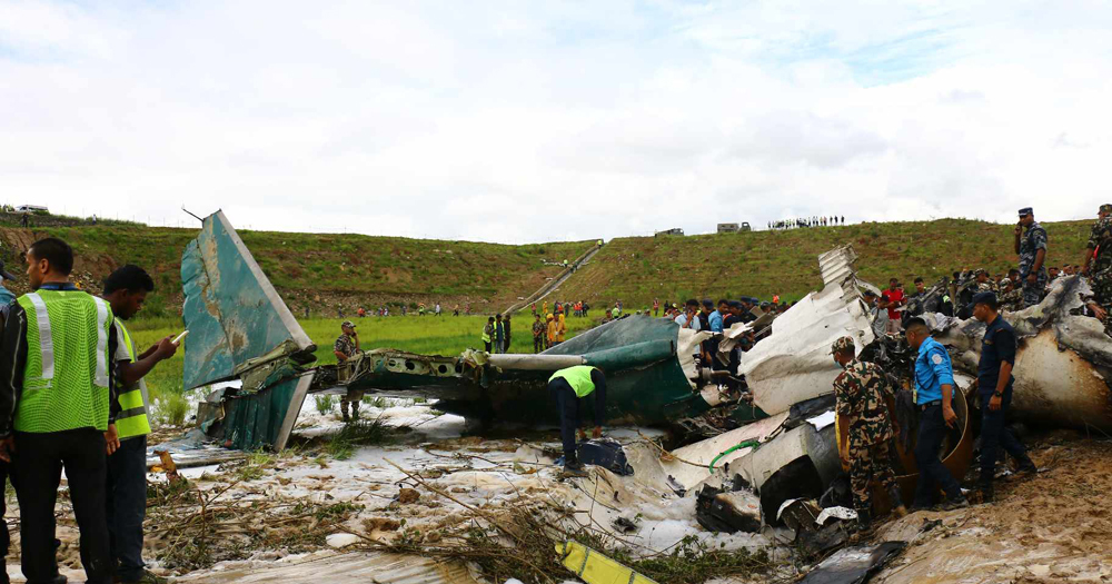 १९ जना यात्रु बोकेको सौर्य जहाज त्रिभुवन विमानस्थल नजिकै दुर्घटना