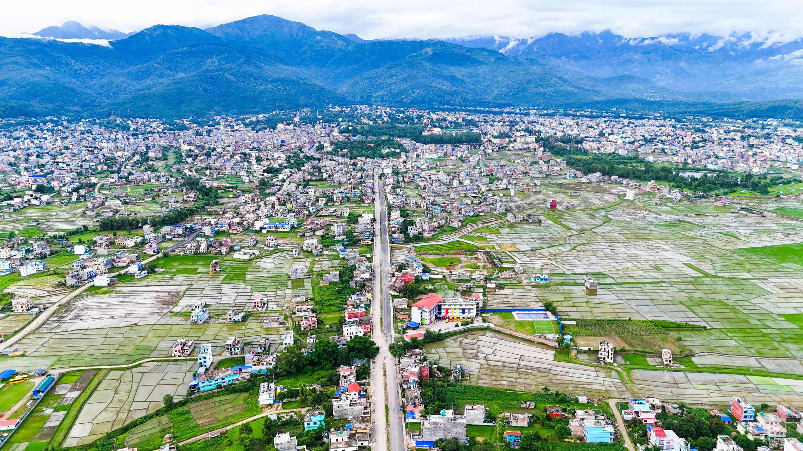  स्थानीय ऐन कि संघीय कानुन ? वीरेन्द्रनगरको शिक्षा प्रशासनमाथि प्रश्न